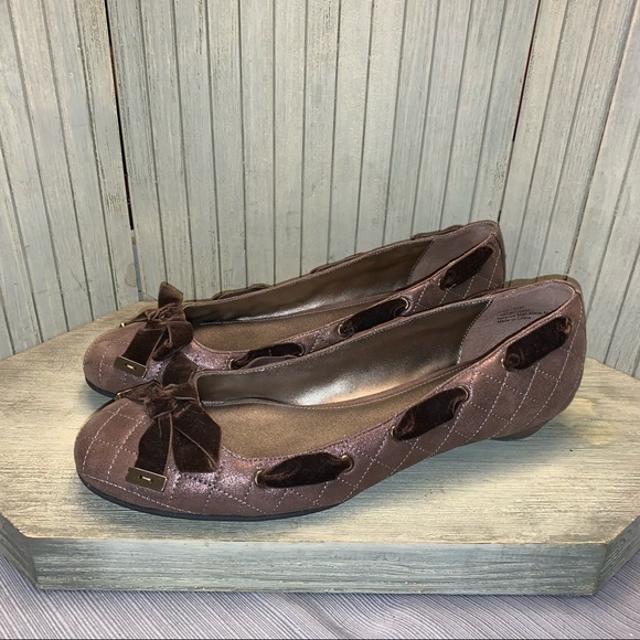NWOT Parisian Brown Leather and Velvet Ballet Shoe Flats 9.5M - Picture 1 of 9